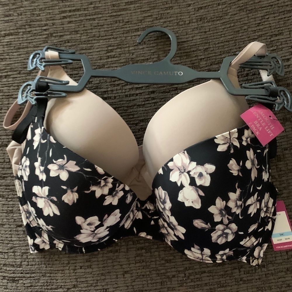 Vince Camuto bra pair sz 34C